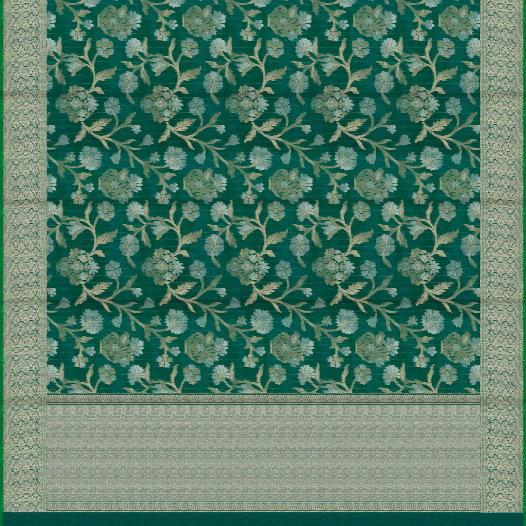 Pallu of Handwoven kora silk Saree