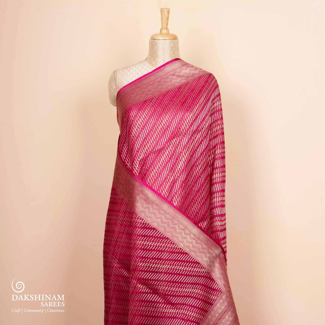 Pleats/body of Handwoven pink kora silk Saree