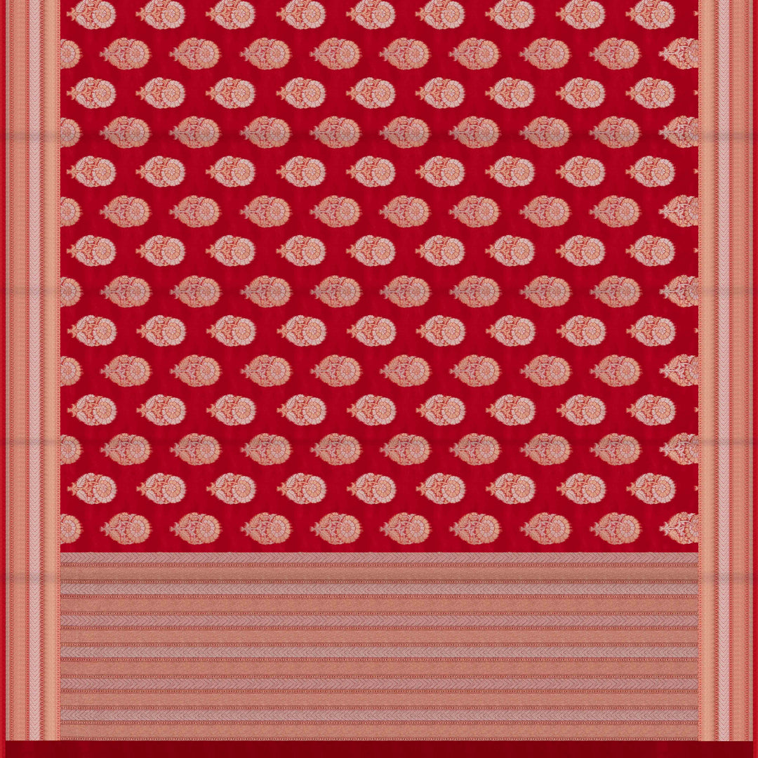 Pallu of Handwoven Red kora silk Saree