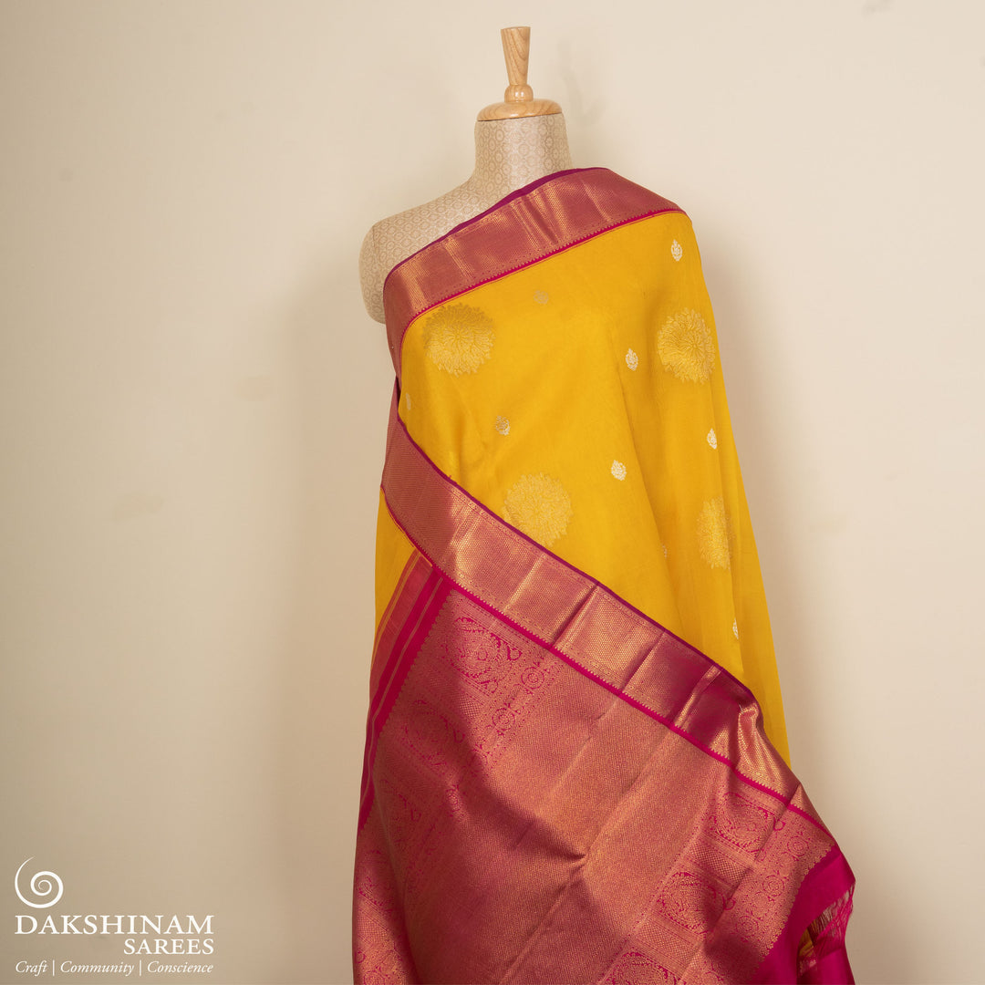 Pleats/body of Handwoven yellow kora kanjivaram silk Saree