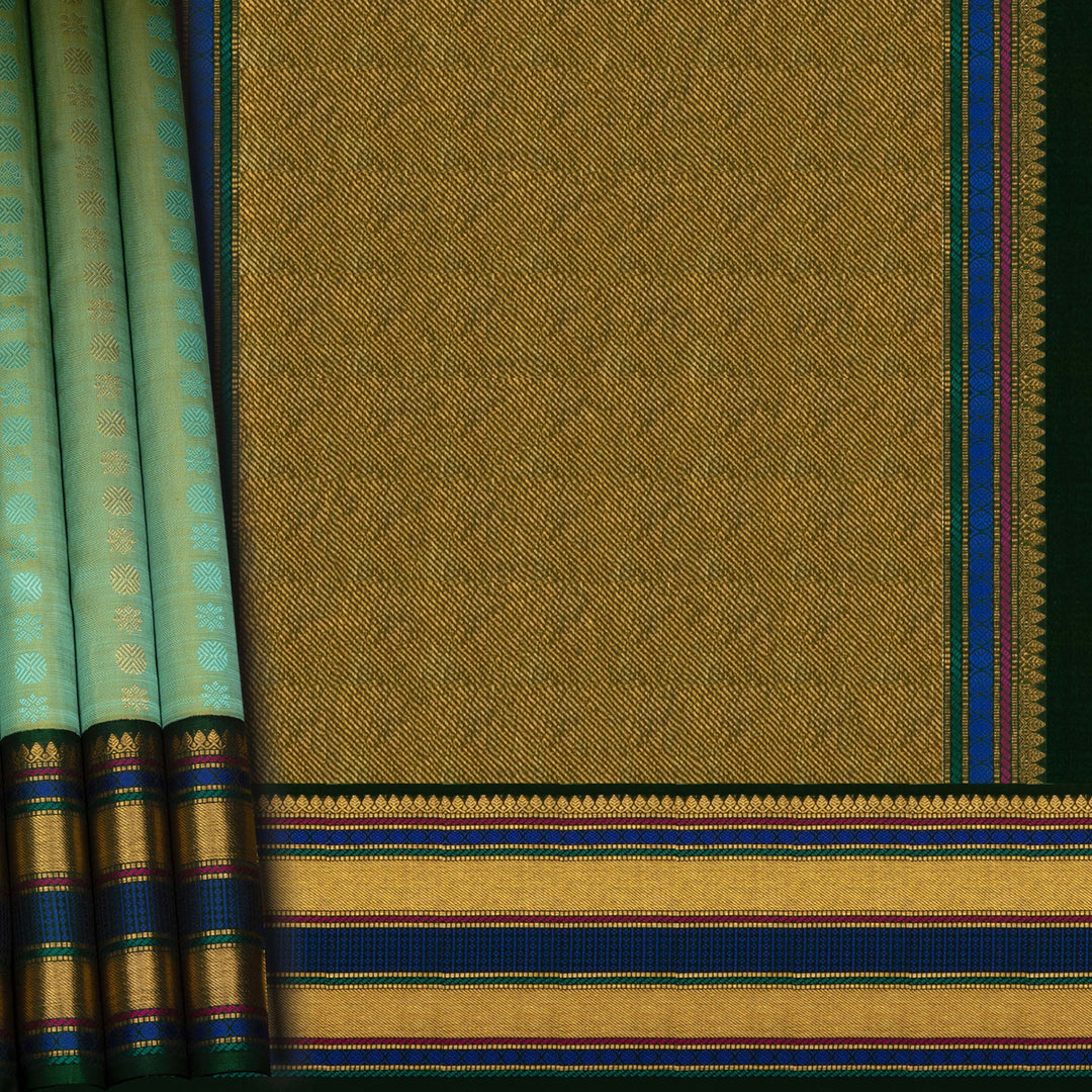 Pleats/body of Handwoven aqua green kanjivaram silk Saree