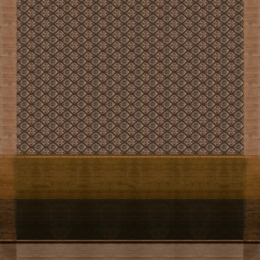 Pallu of Handwoven offwhite Tussar silk Saree