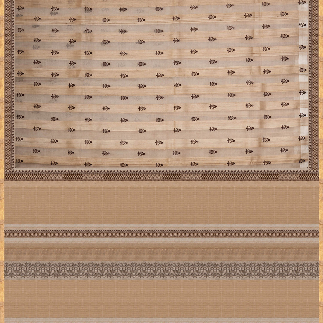 Pallu of Handwoven offwhite kora tussar  silk Saree