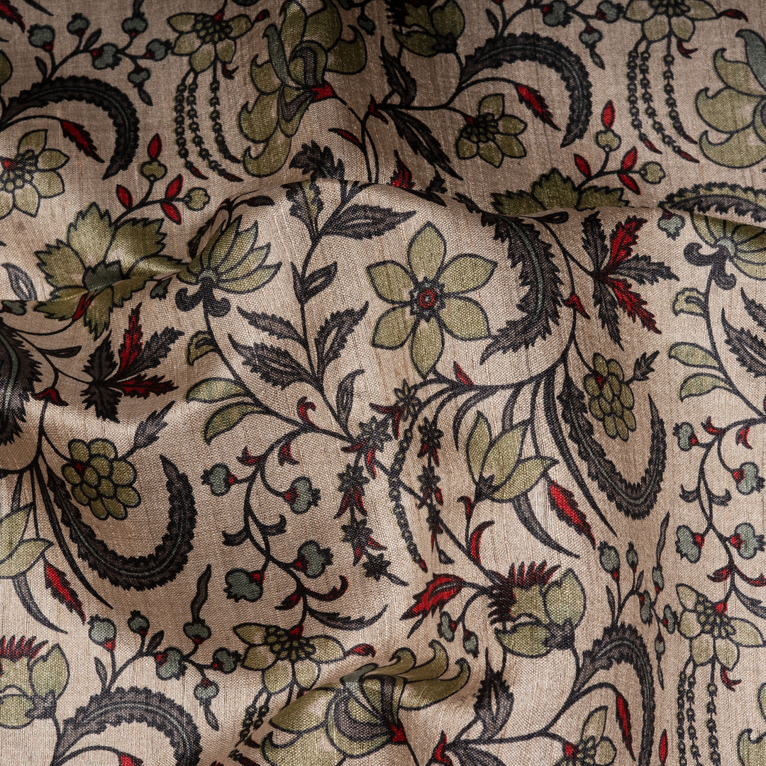 Closeup of Handwoven offwhite kora tussar  silk Saree