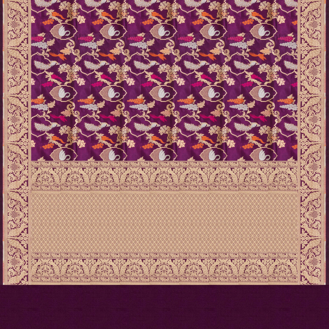 Pallu of Handwoven Purple Banarasi Kattan silk Saree