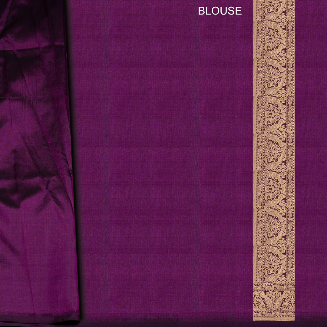 Bloseup of Handwoven Purple Banarasi Kattan silk Saree