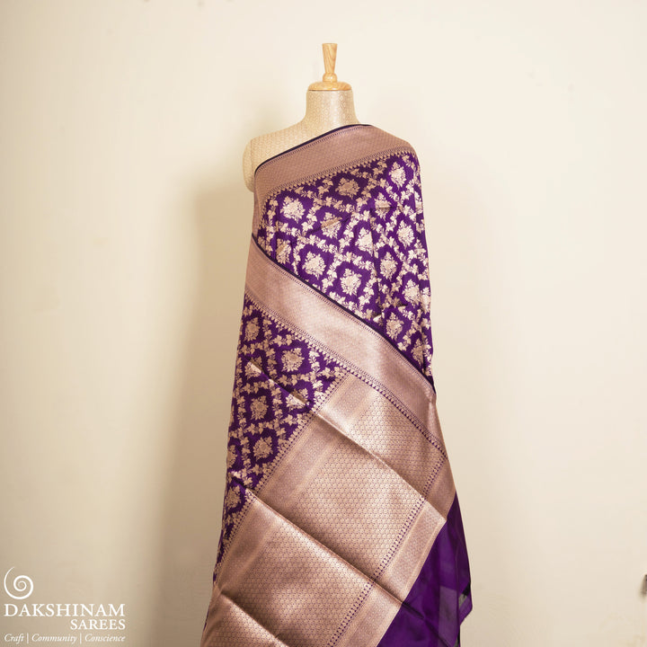 Pleats/body of Handwoven Deep Purple Banarasi Kattan silk Saree