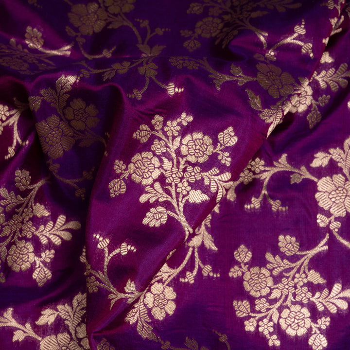 Closeup of Handwoven Purple Banarasi Kattan silk Saree