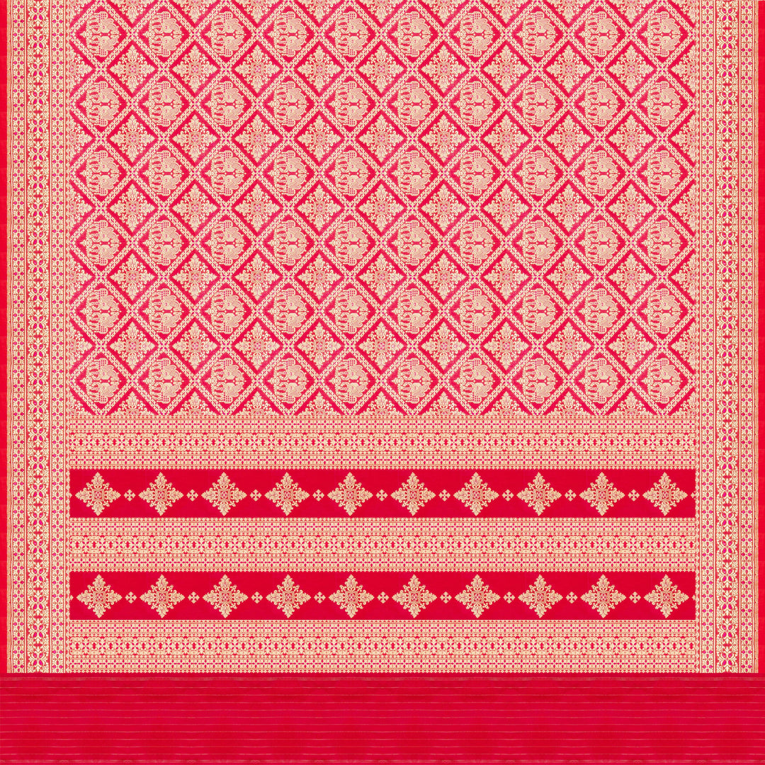 Pallu of Handwoven Red Banarasi Kattan Silk Saree