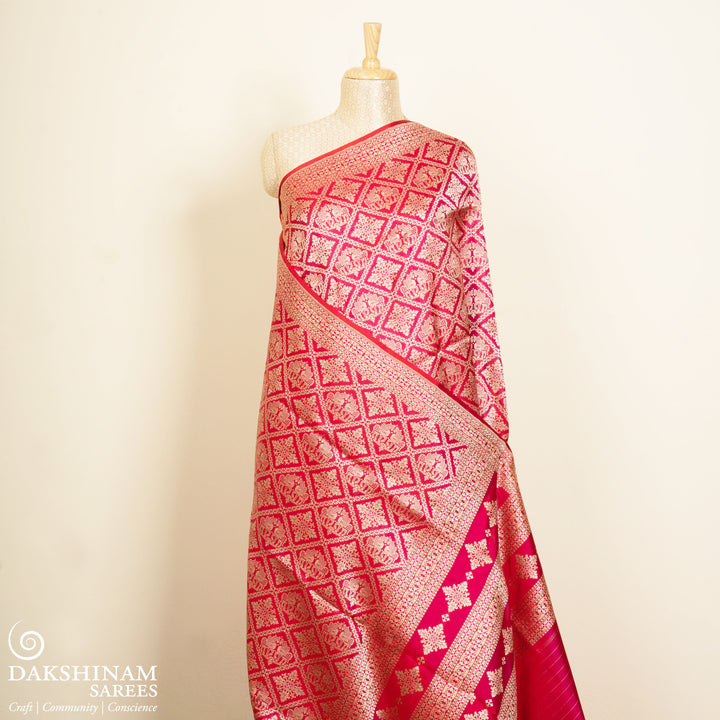 Pleats/body of Handwoven Red Banarasi Kattan Silk Saree