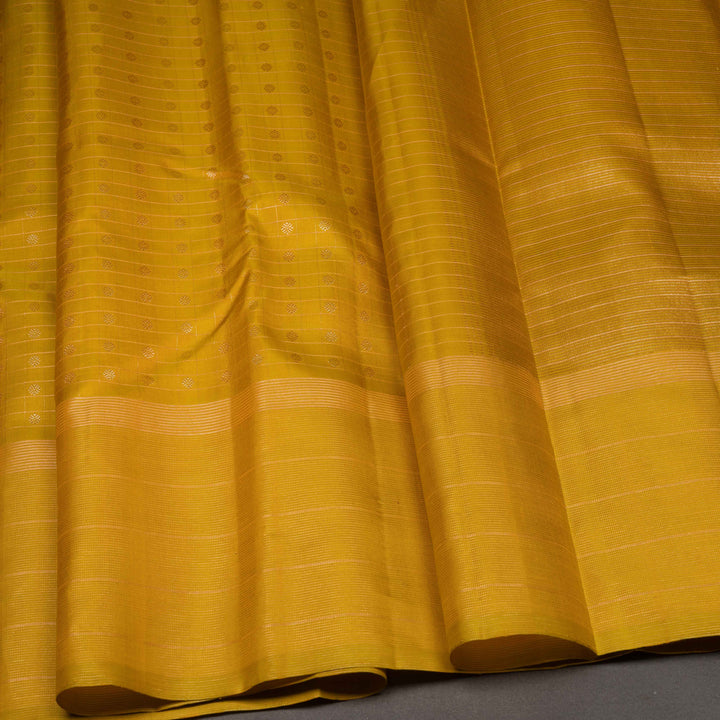 Body design of Handwoven Lime Green Kanjivaram silk Saree