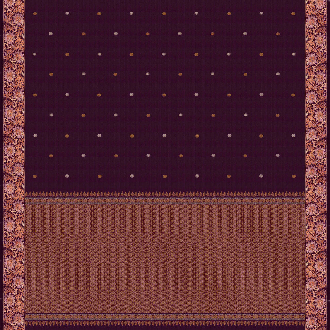 Pallu of Handwoven Purple Kanjivaram silk Saree