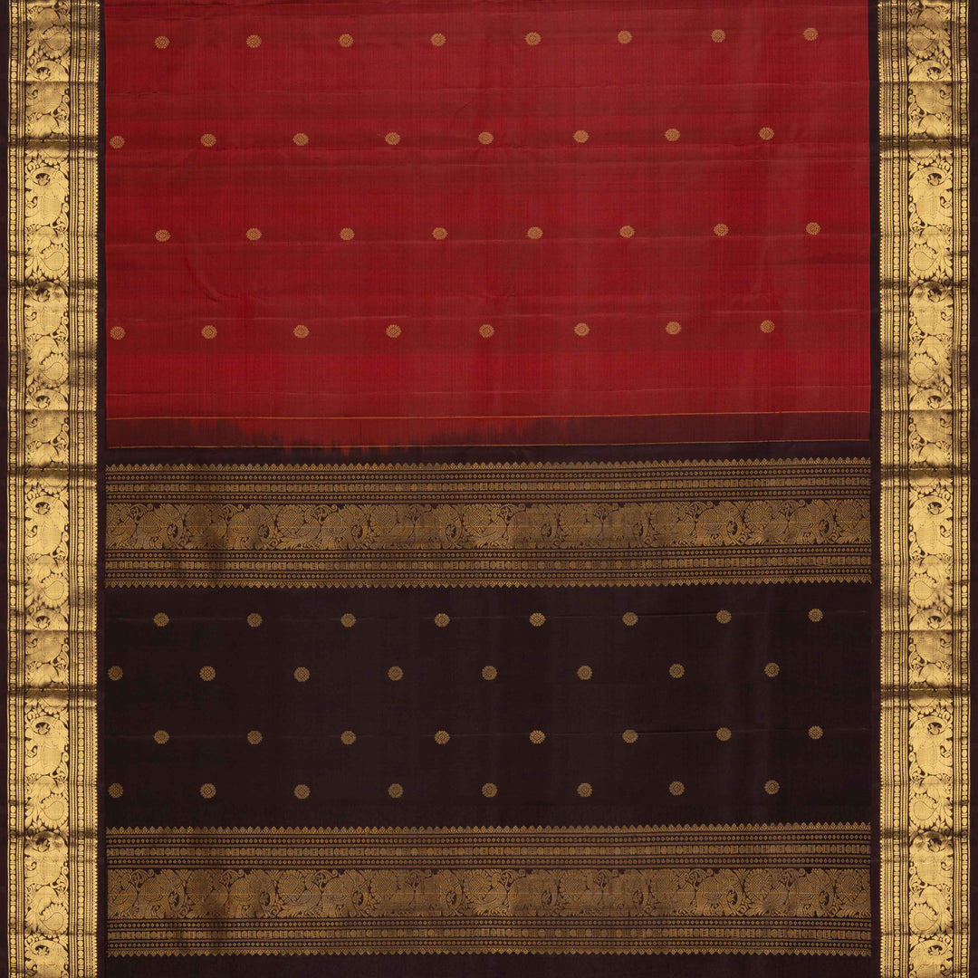 Pallu of Handwoven Maroon with Brown Kanjivaram silk Saree