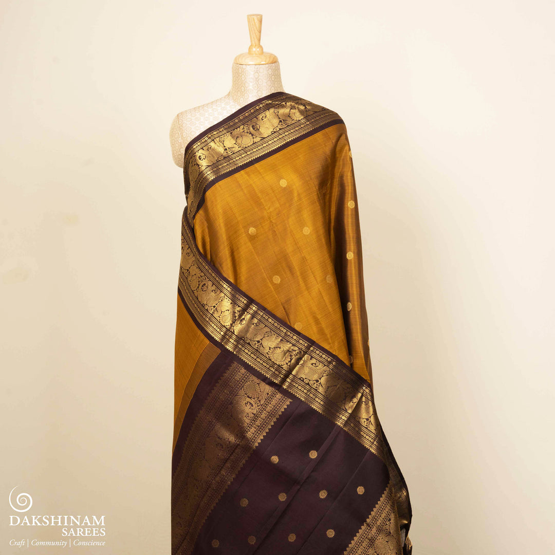 Pleats/body of Handwoven Moss brown and deep brown Kanjivaram silk Saree