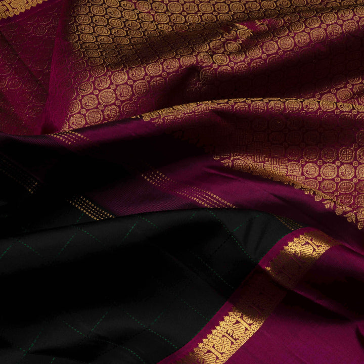 Closeup of Handwoven Black Ganga Jamuna Kanjivaram silk Saree