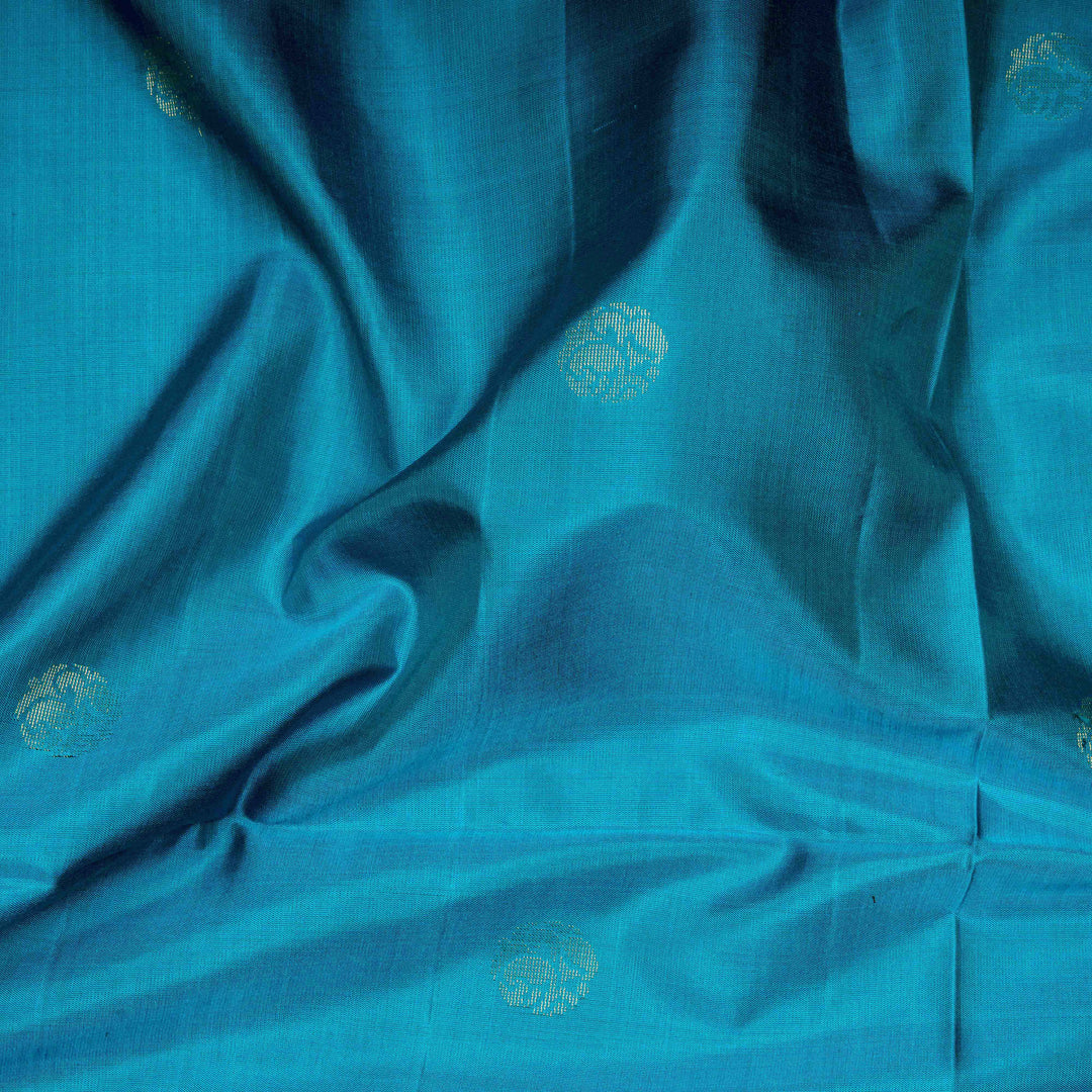Closeup of Handwoven Peacock Blue color Soft silk Saree
