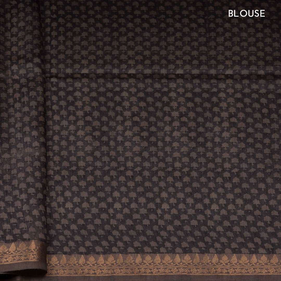 Patterned fabric with a blouse label in the corner