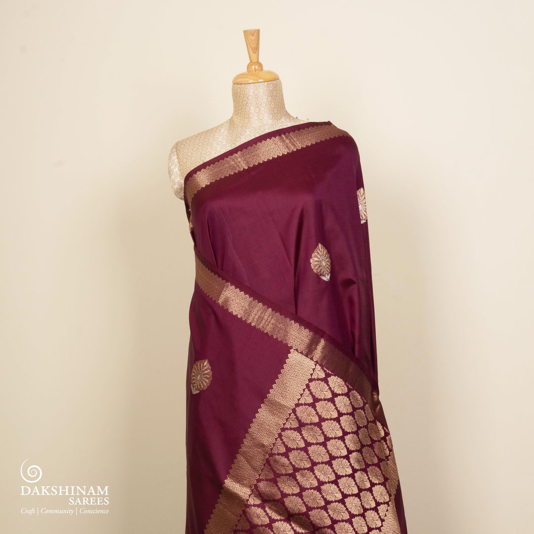 Pleats/body of Handwoven Wine color Mubarakpur Banarasi silk Saree