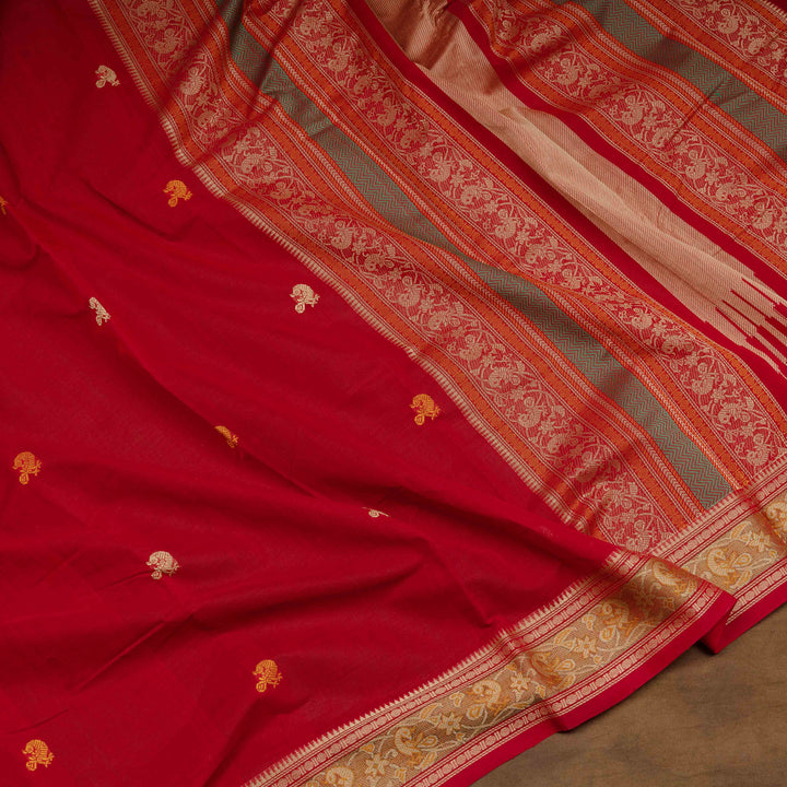 Red Original Handloom Kanchi Cotton Saree with Temple Border 3353T015938DSC