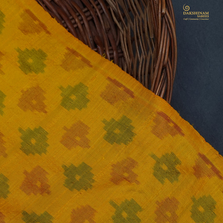 Handwoven Yellow Raw silk Ikat Fabric - 23T001269DSC