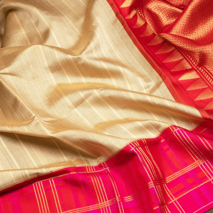 Sandal Kora Gadwal Silk Saree with Checked Border and Red Pallu 3335T016173DSC