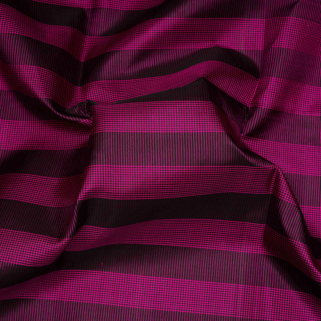 Magenta Kanjivaram Silk Saree with Checks & Striped Pallu 3422T015994DSC