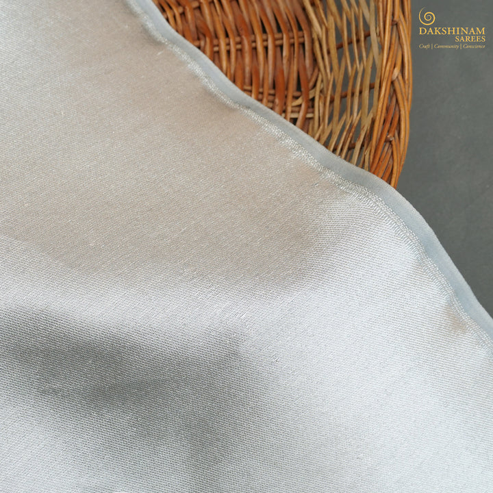 Handwoven Silver Banarasi Fabric - 36T006219DSC