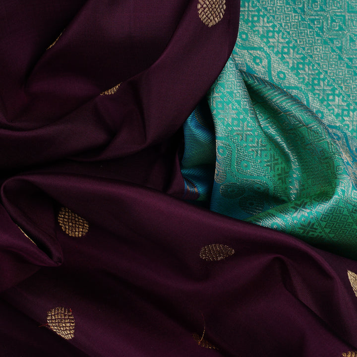 Handwoven Purple with Blue Kanjivaram Silk Saree - 1874T008782DSC