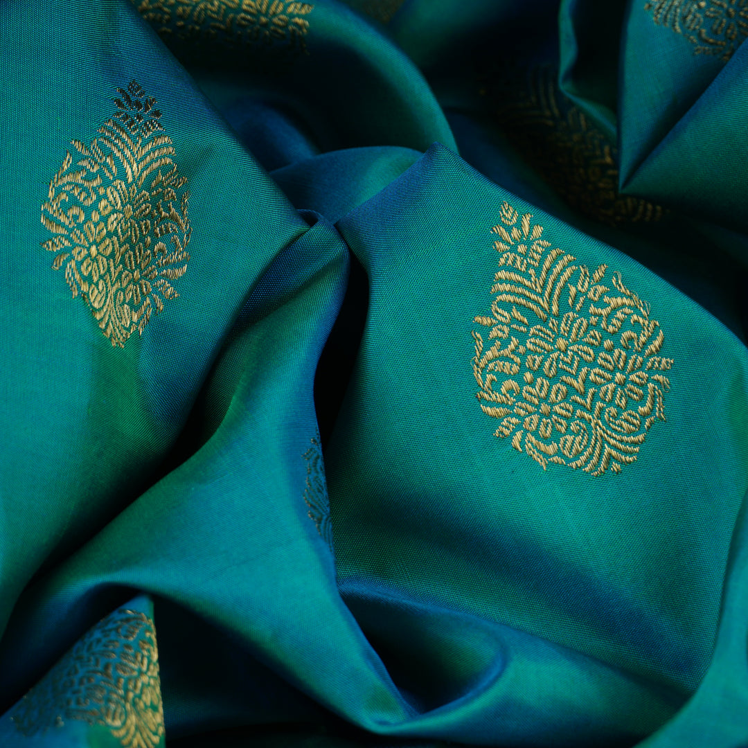 Handwoven Green Kanjivaram Silk Saree - 1908T007502DSC