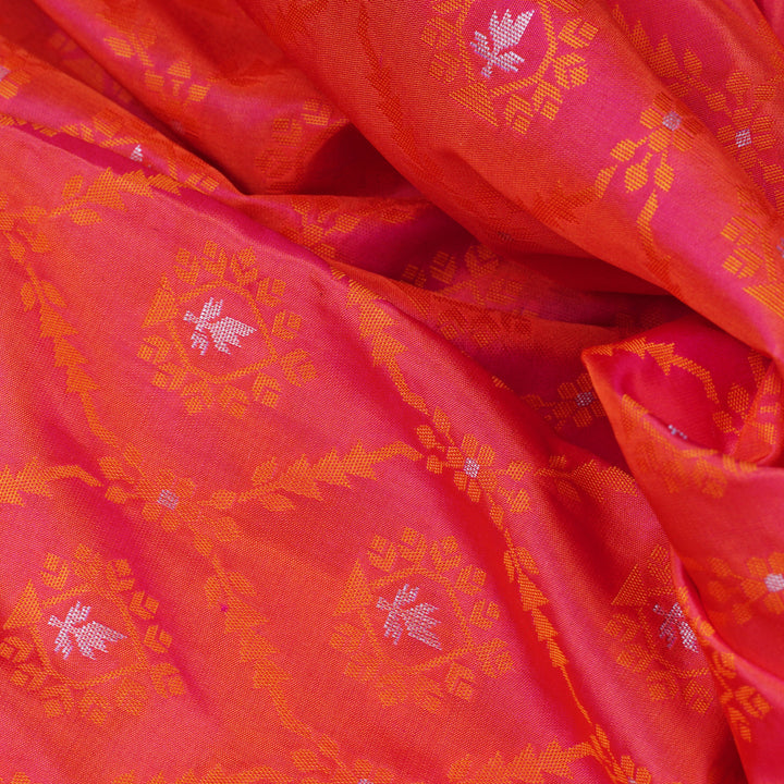 Handwoven Pink Banarasi Silk Saree - 1962T009500DSC