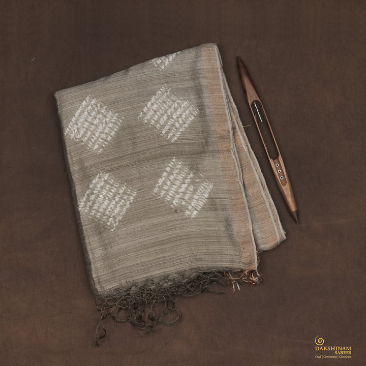 Handwoven Grey Matka Silk Saree - 2234N027980DSC