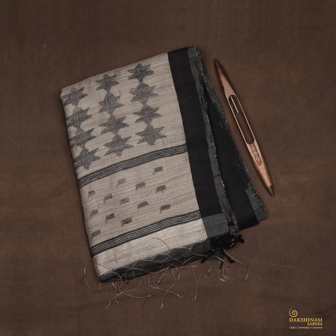 Handwoven Grey with Black Matka Silk Saree - 2238N027967DSC