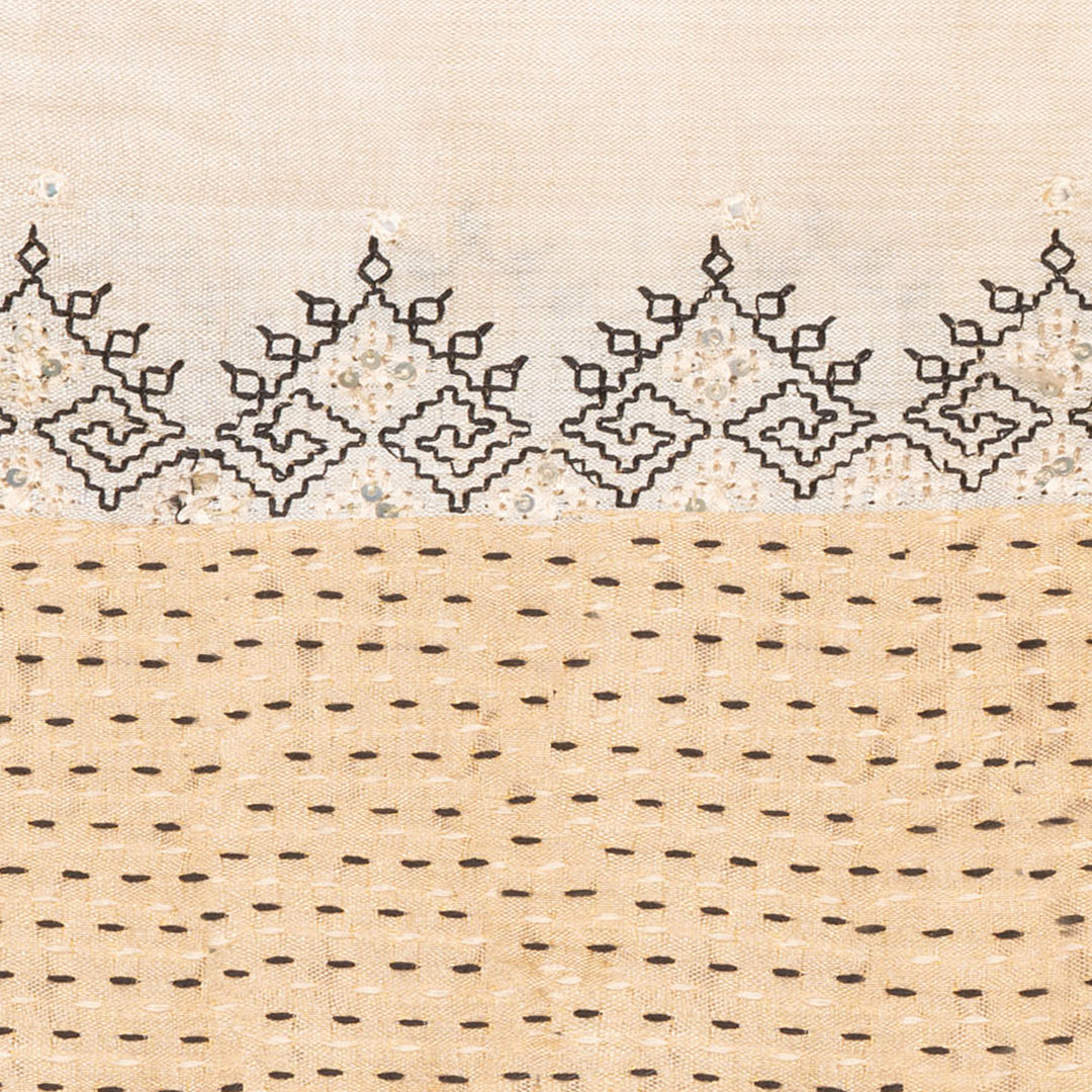 Handwoven Off-white Tussar Silk Saree - 2294T010944DSC