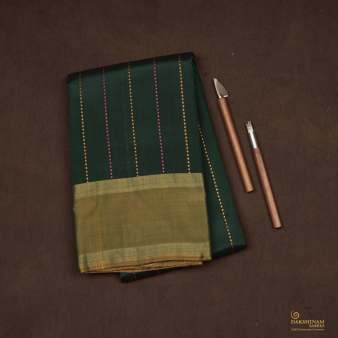 Handwoven Green Kanjivaram Silk Saree - 2287T010758DSC