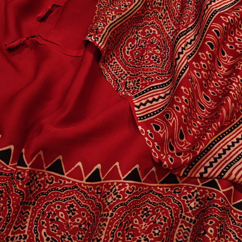 Closeup of Handwoven Modal Silk Saree