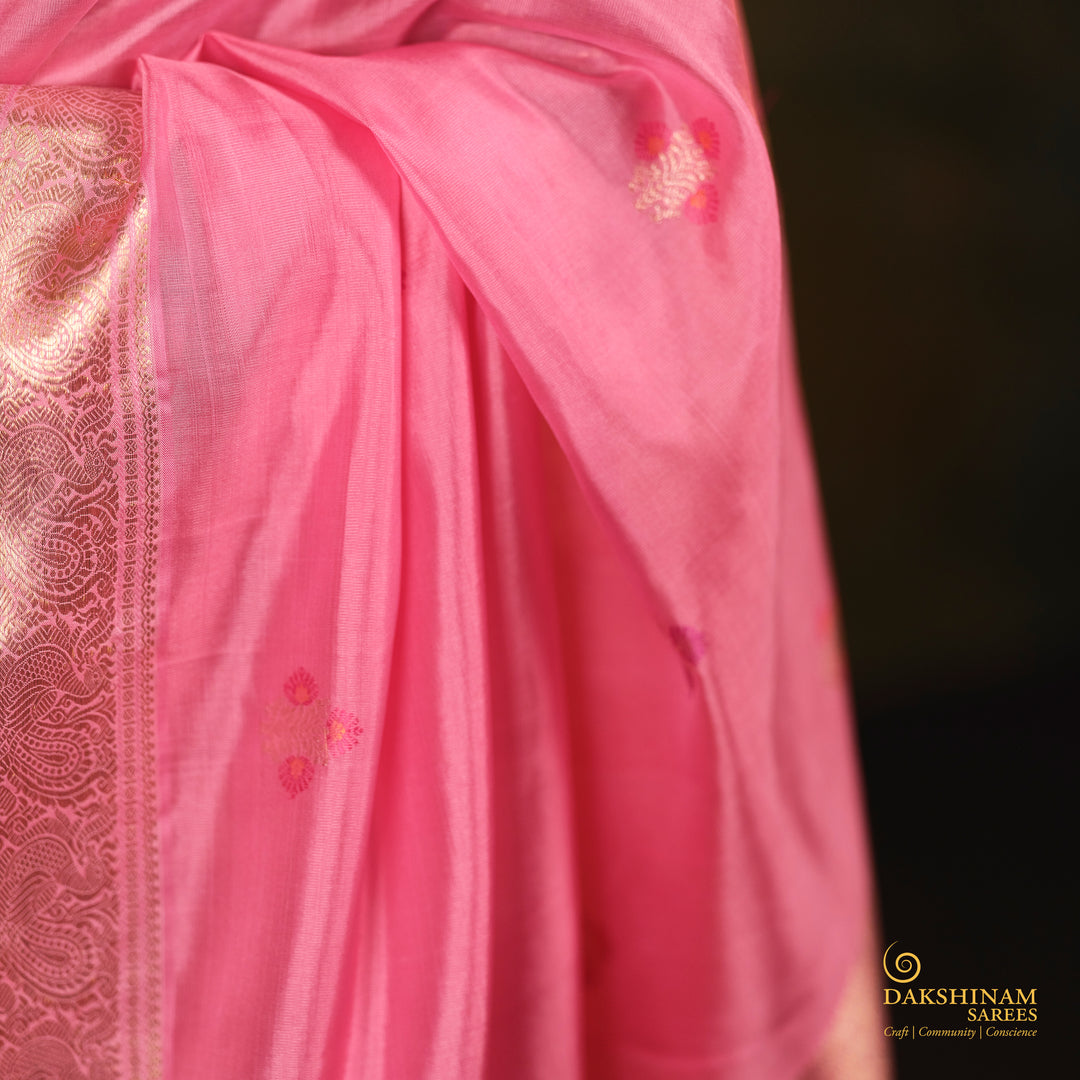 Handwoven Pink Kanjivaram Kora Silk Saree - 2900T013293DSC
