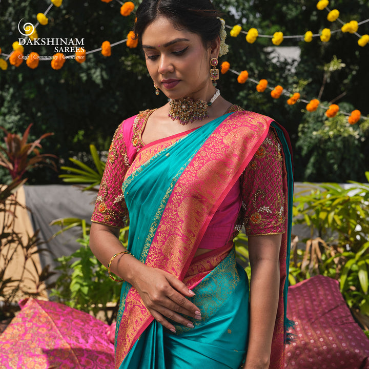 Handwoven Blue with Pink Korvai Kanjivaram silk Saree- 3244T015818DSC