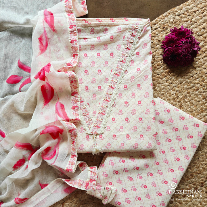 White and Pink Three-Piece Suit Set with Floral Lace and Hand-Painted Dupatta 59T016557DSC