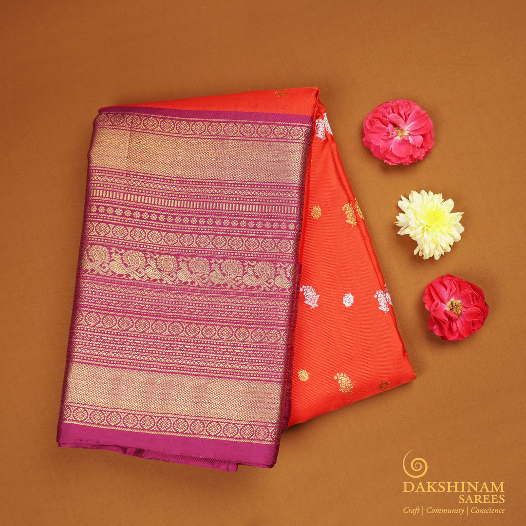 Handwoven Red with Magenta Twill weave Kanjivaram Silk Saree - 1672T007497DSC