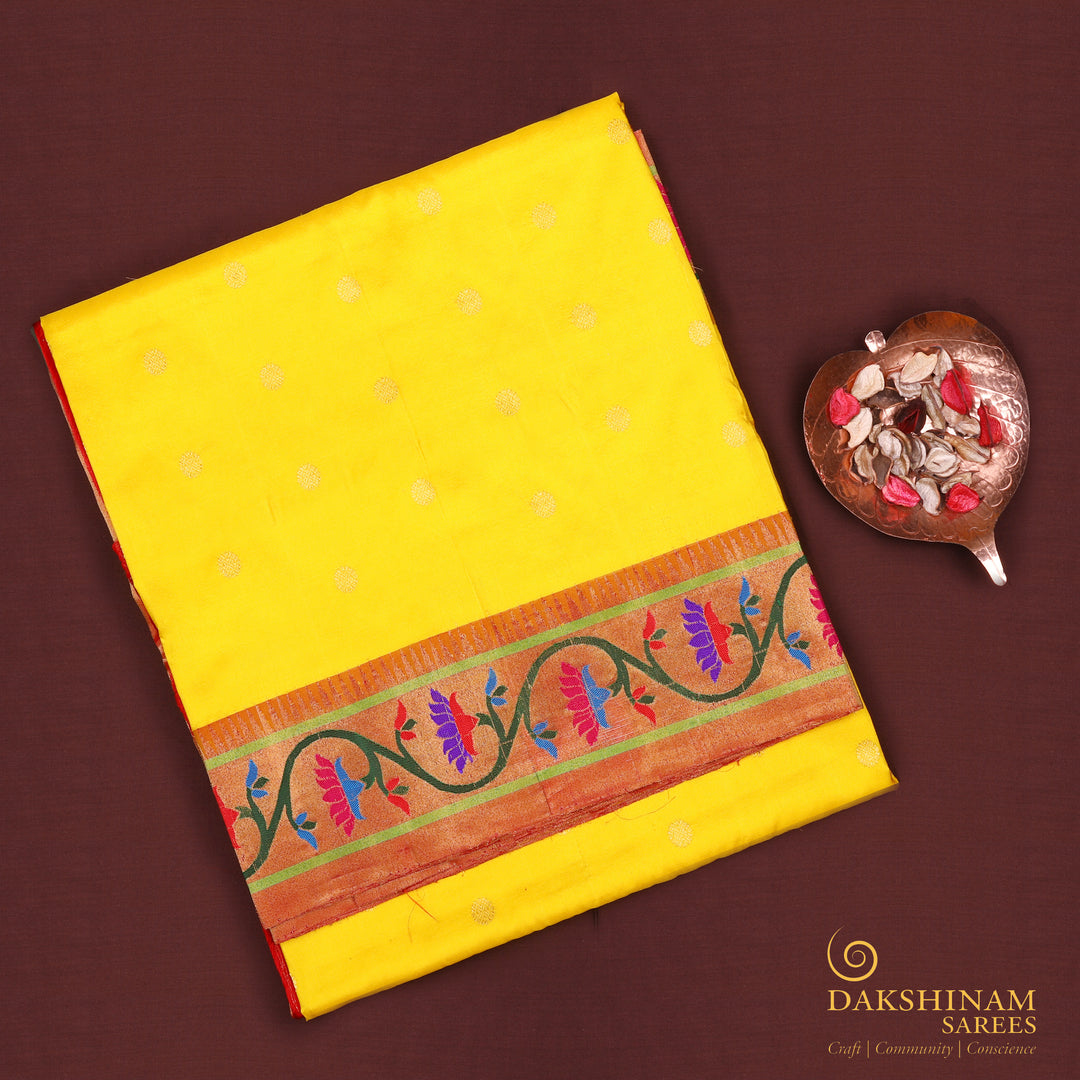 Handwoven Yellow with Red tissue Gadwal Silk Saree - 823T003455DSC